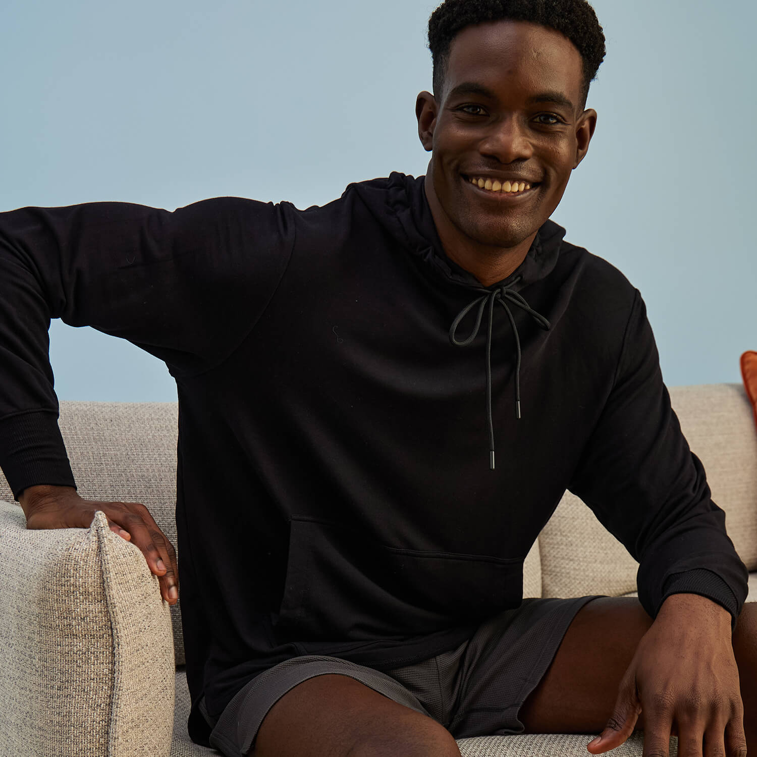 modelsizing1: Tope is 6’2” and wearing a medium. | type: men