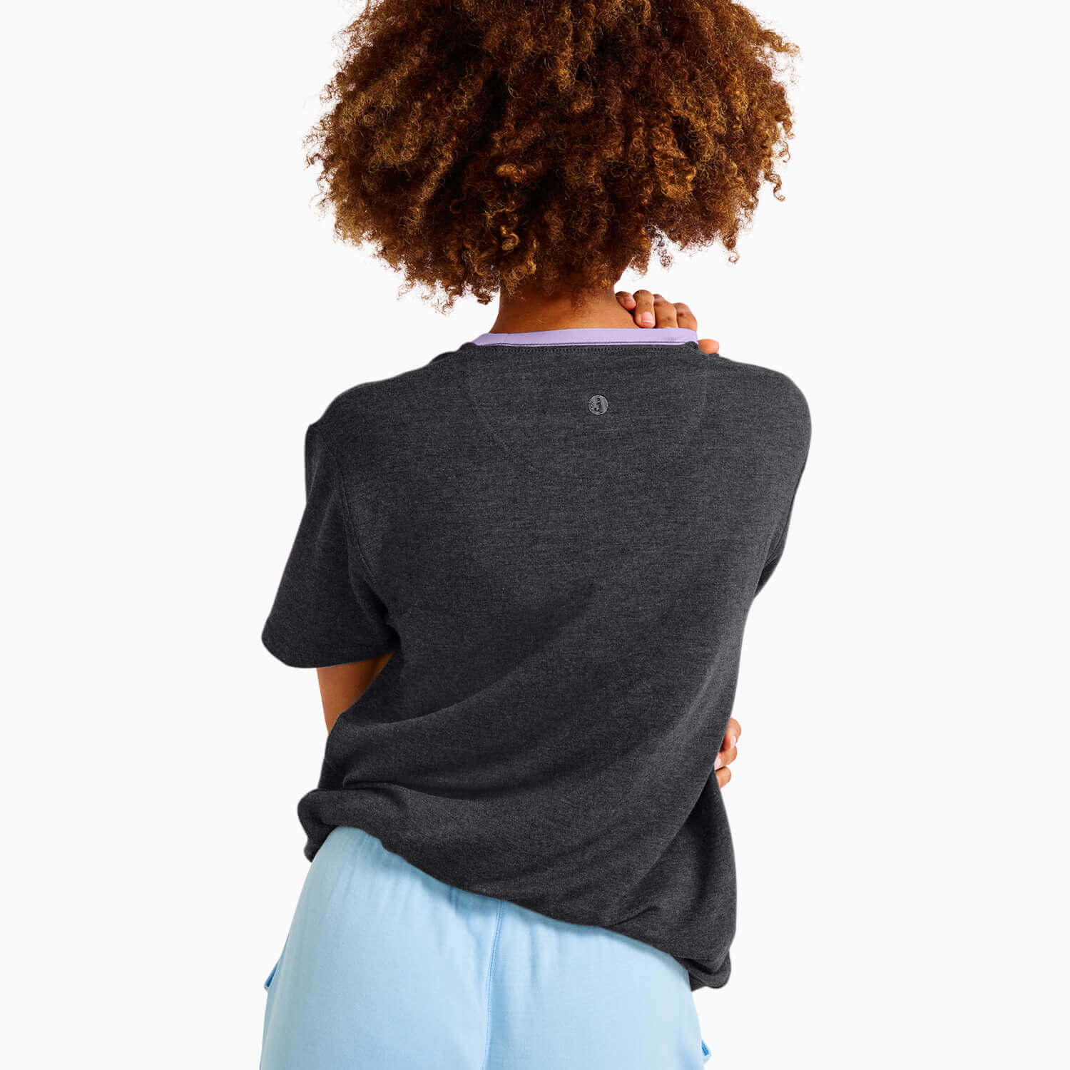 modelsizing1: Monica is 5'6 and wearing a small. | type: women