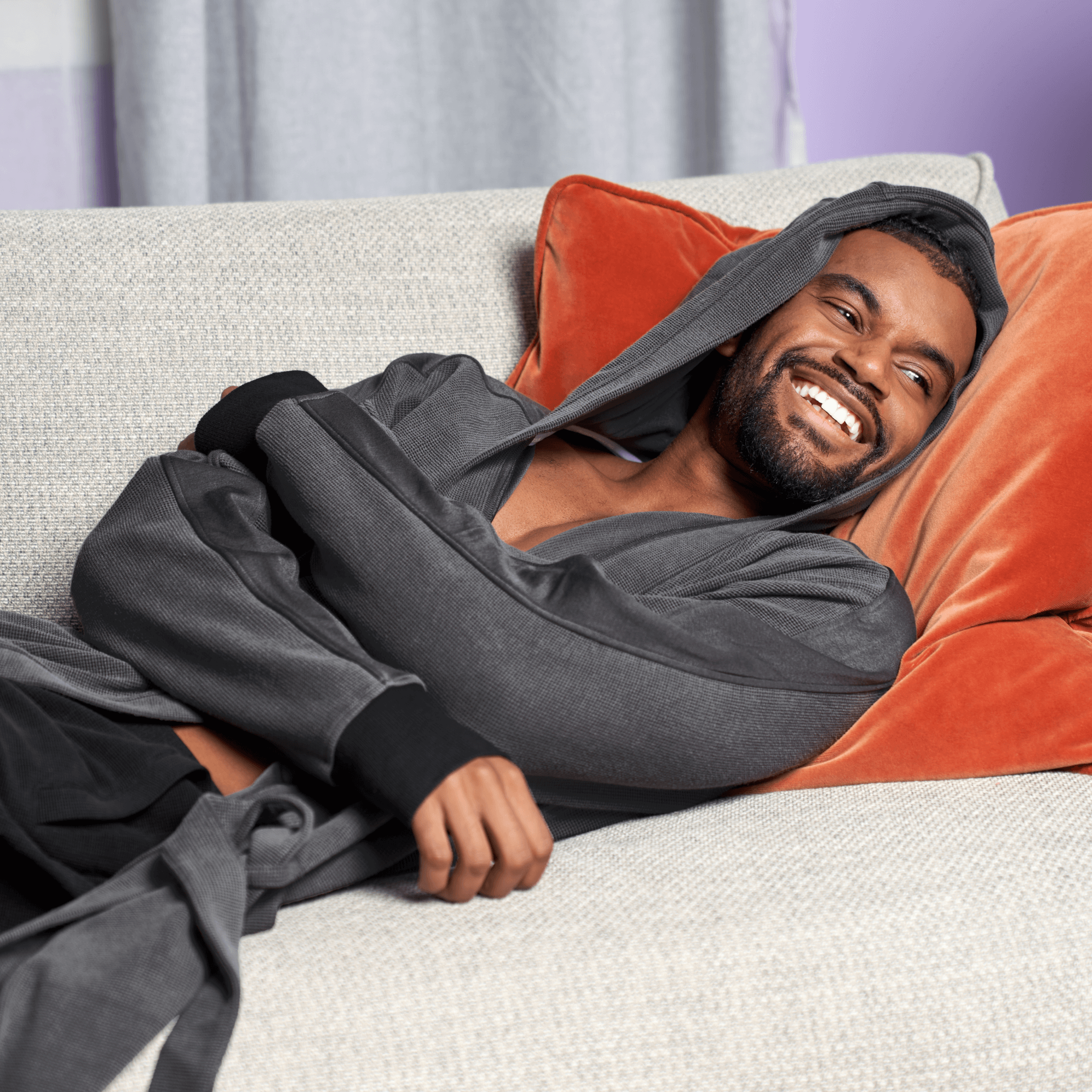 modelsizing1: Blest is 5’8” and wearing a medium. | type: men